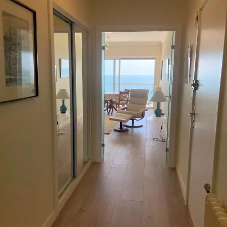 Refait A Neuf Avec Terrasse Et Parking, 1 Chambre, 2 Couchages, - Fr-1-245-165 *